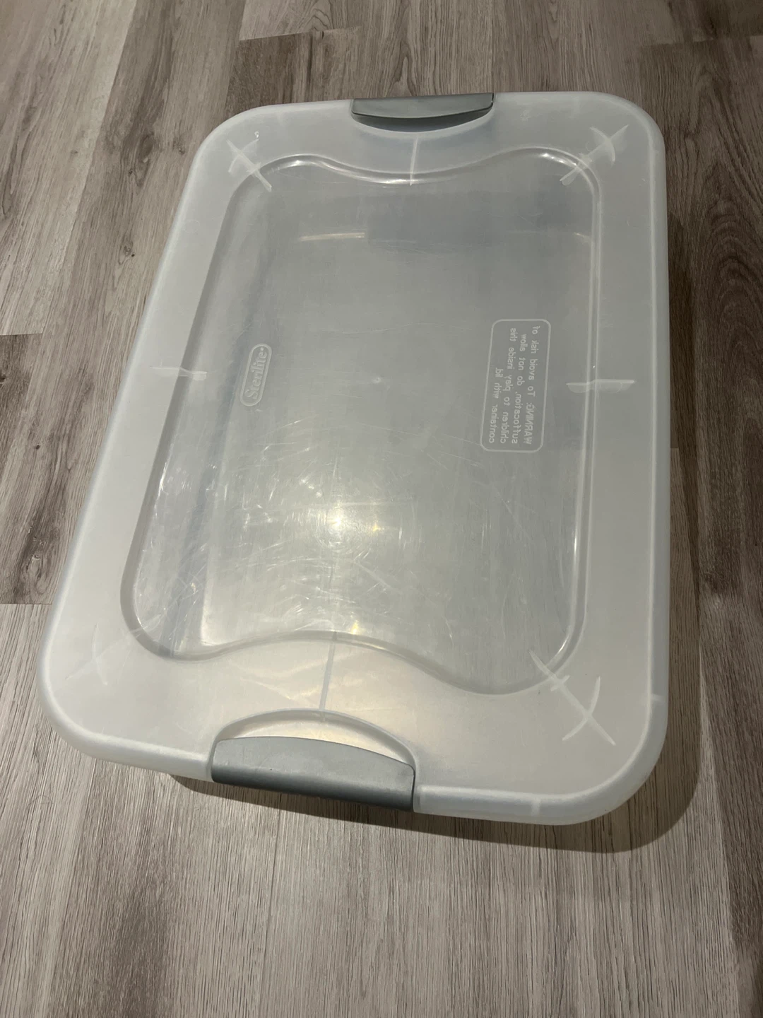 Sterilite Ultra Underbed Box - 40 Qt / 38 L