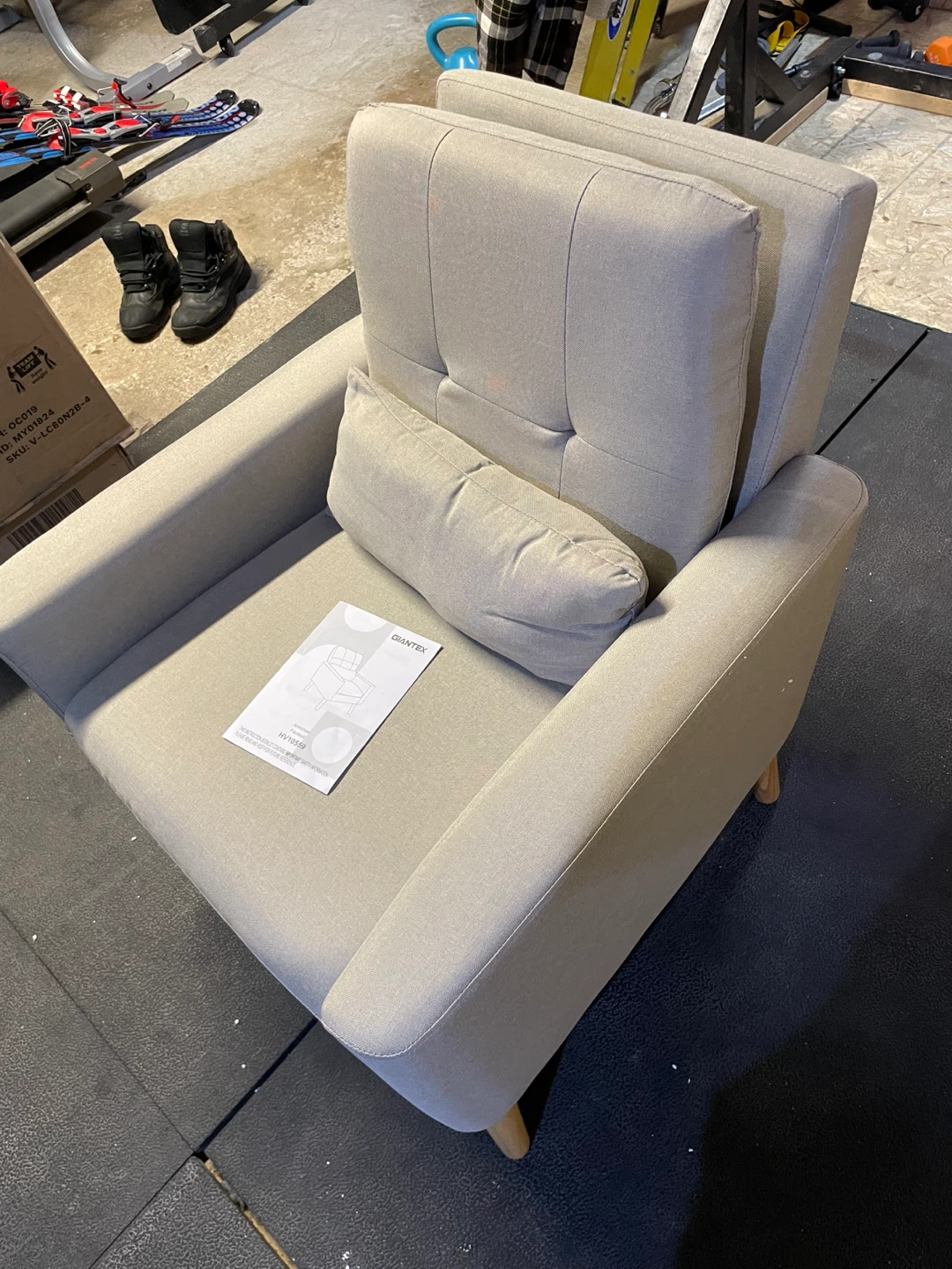 Giantex HV10013 Armchair - brand new, never sat on - photo 5