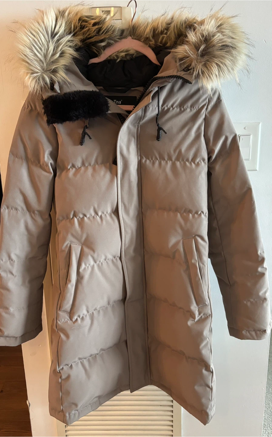Aritzia TNA The Powder Parka - Size Small