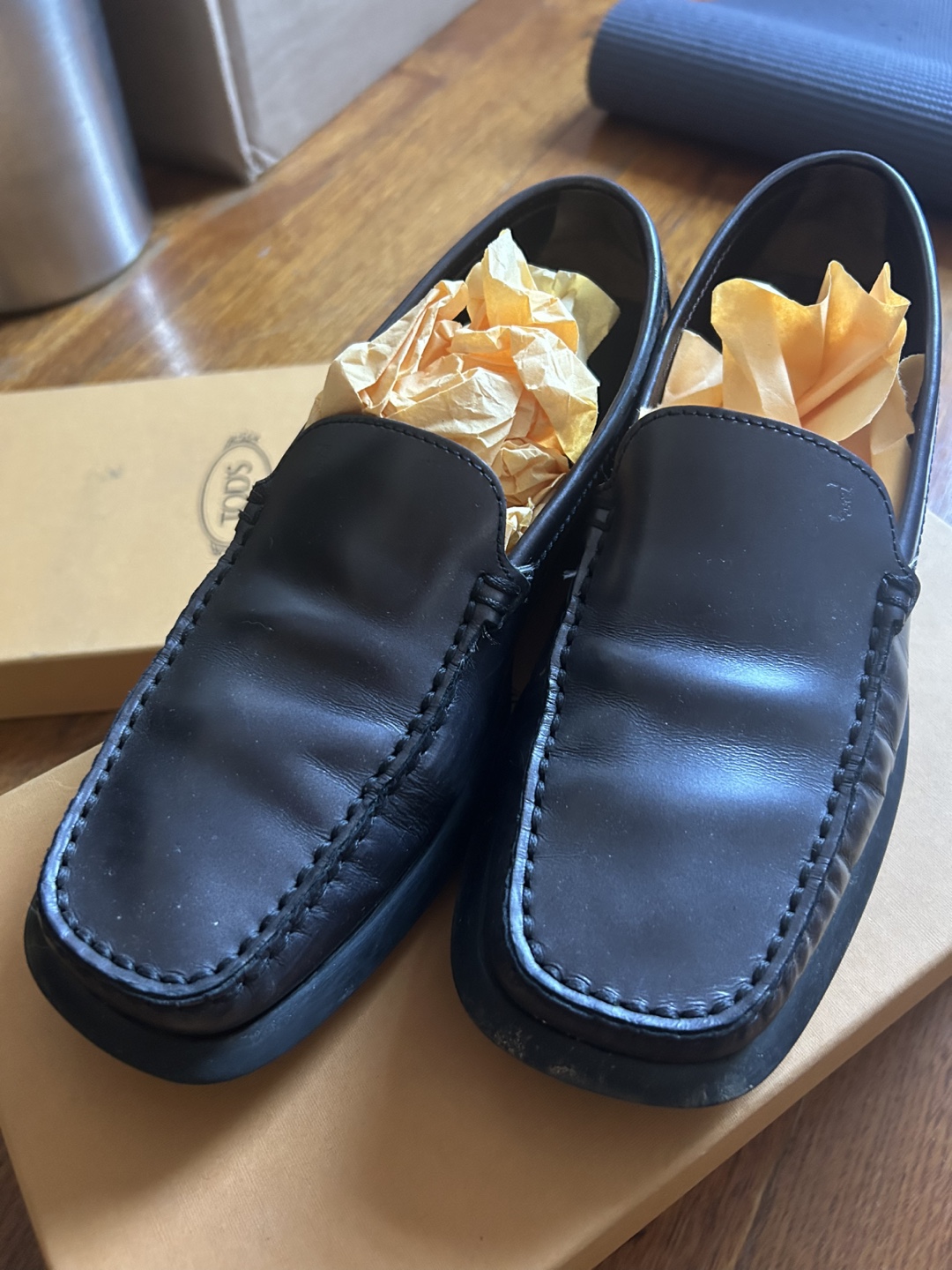 Tod's Black pewter Leather Loafers - Size 37