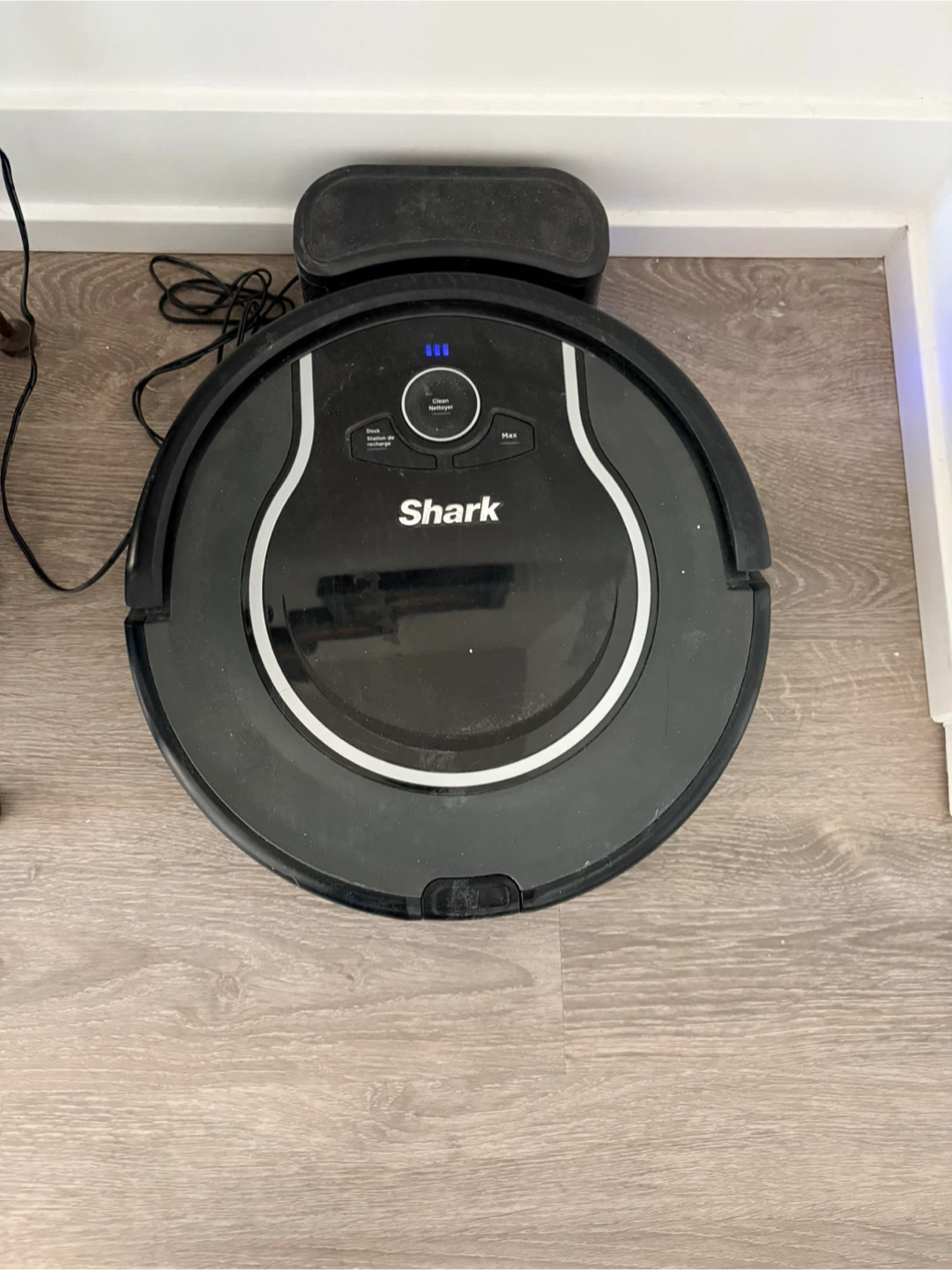 Shark Robot Vacuum - RV750R01CA