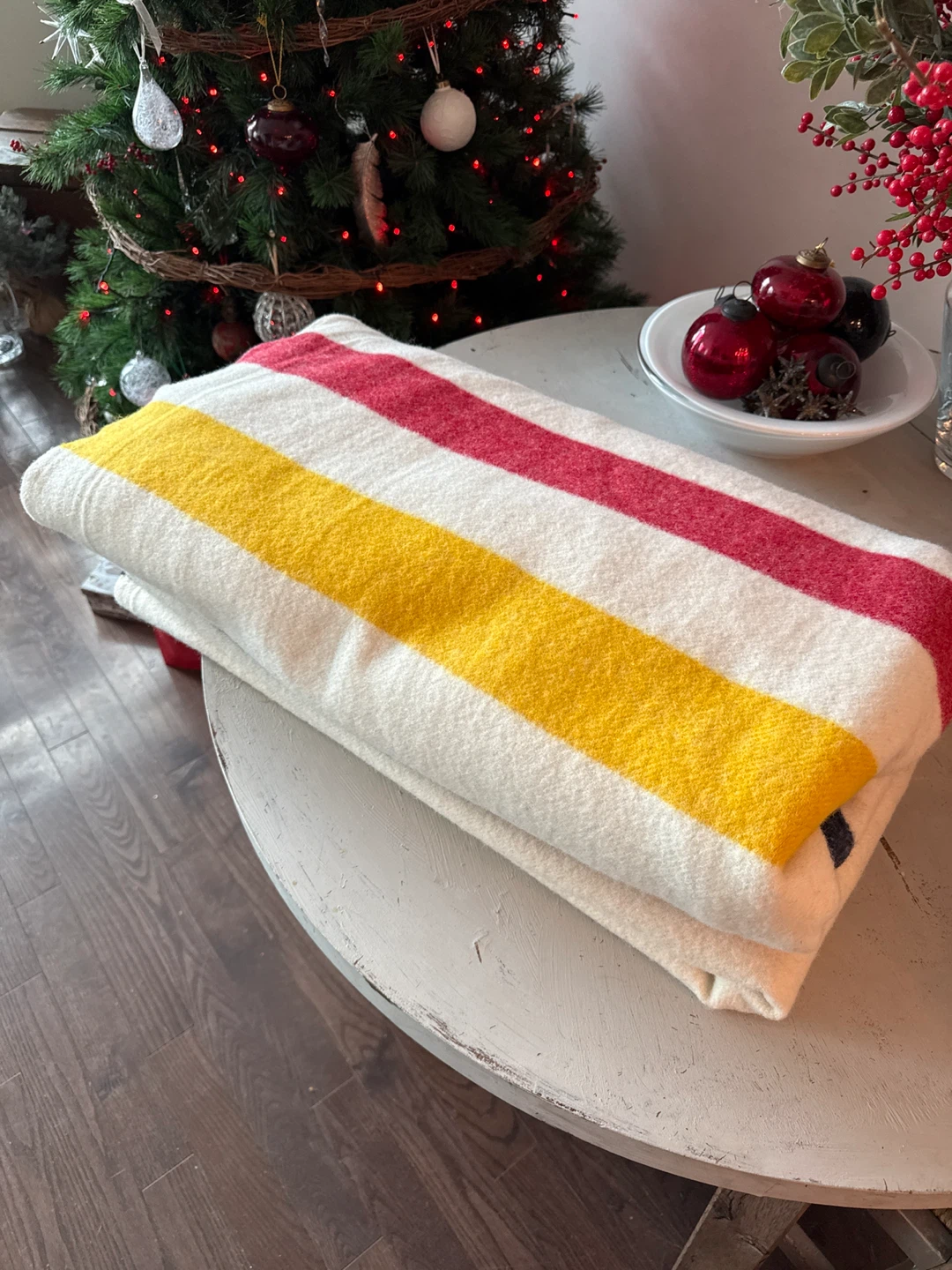 Hudson's Bay Company Multistripe Blanket king size ( 8 point)