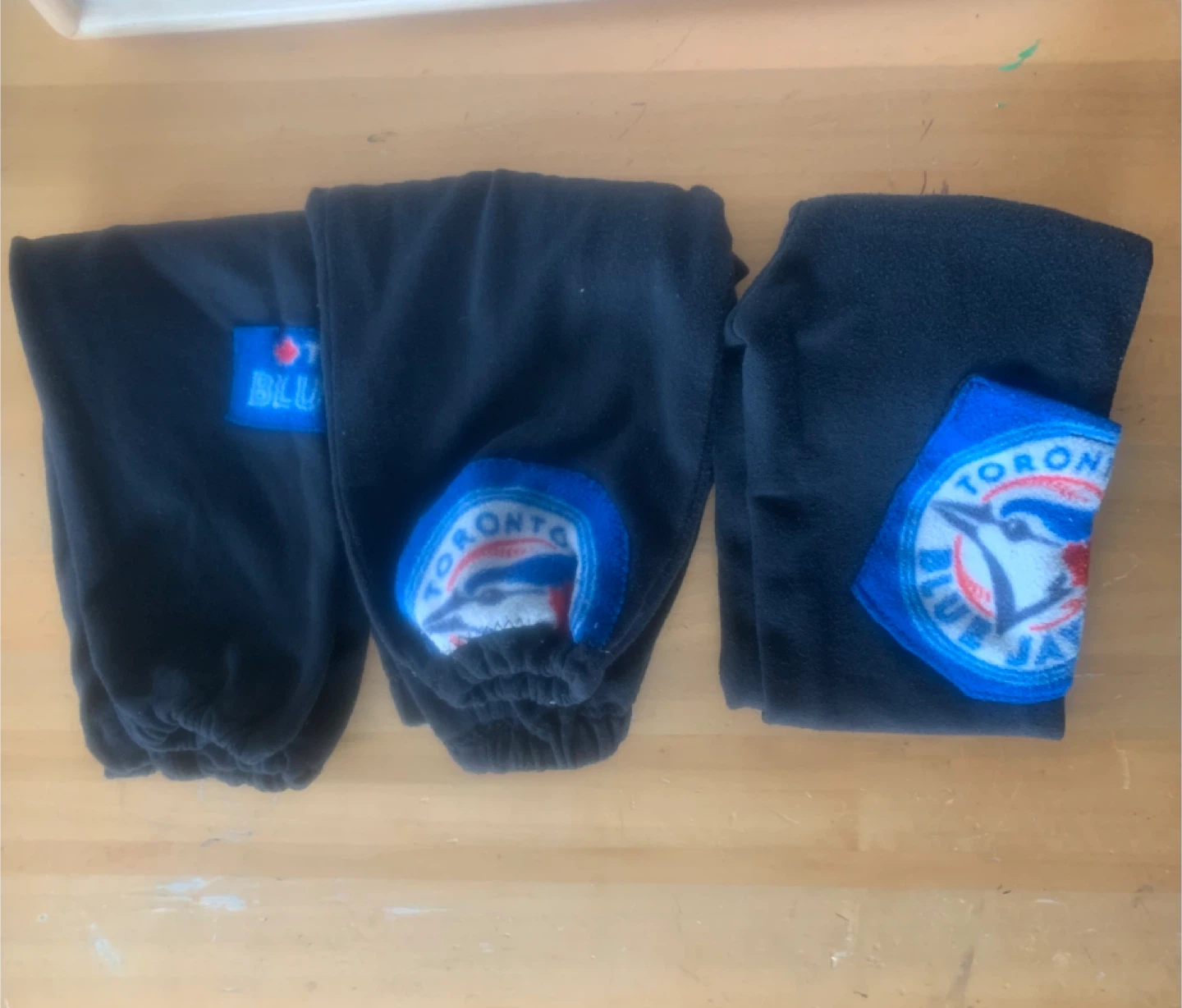 3 Boys’ Black sweatpants with Toronto Blue Jays logos - photo 4