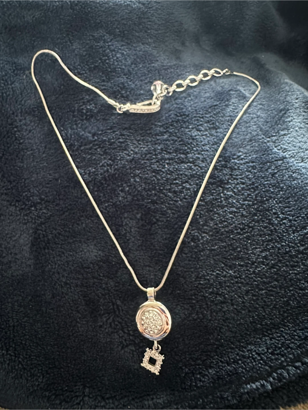 Silver Tone Necklace with Circle and Square Pendant - photo 2