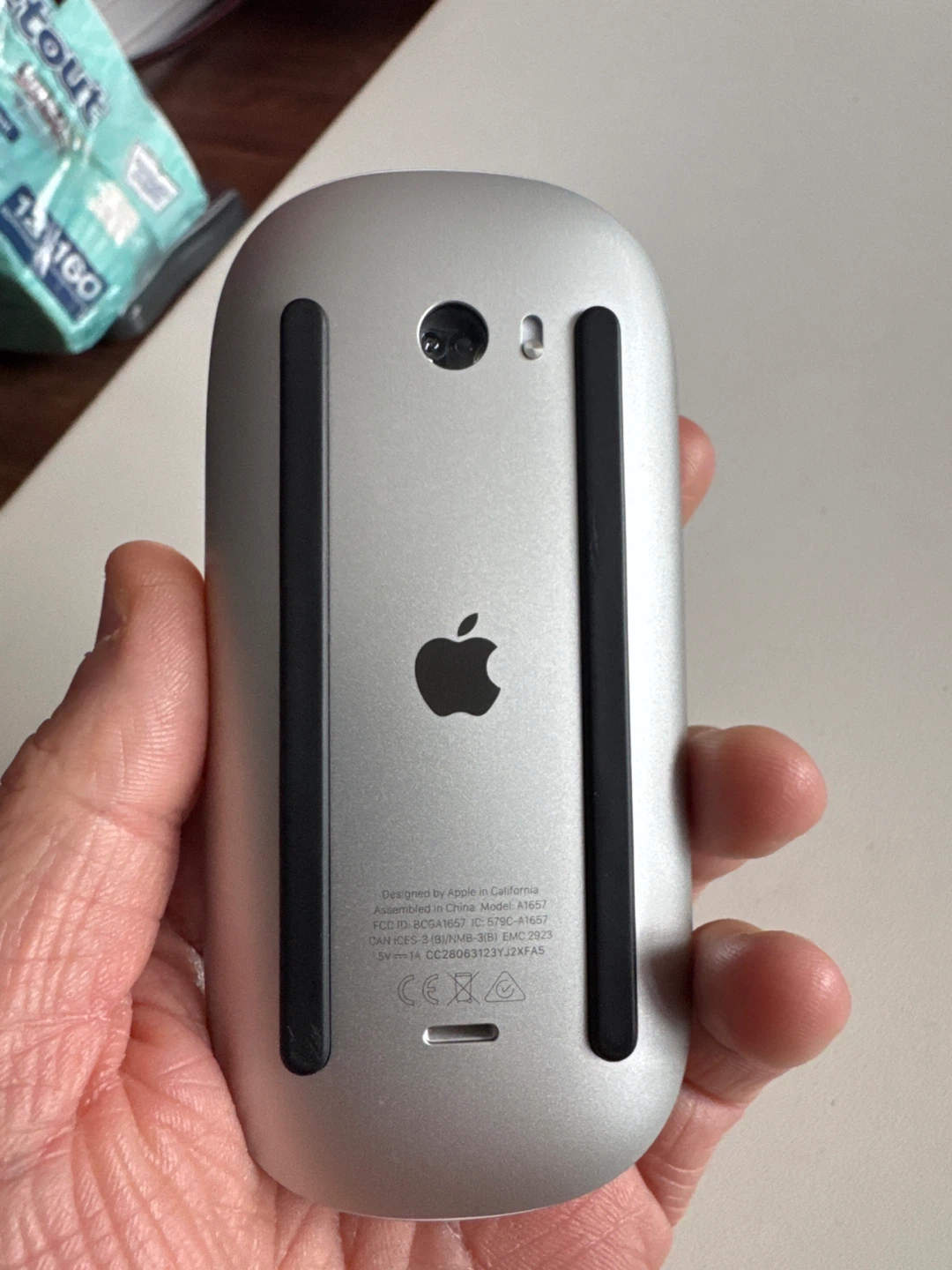 Apple Magic Mouse - White - photo 2