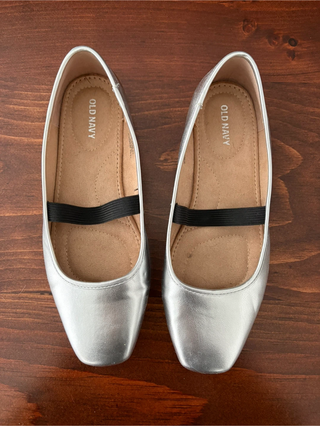 Old Navy Silver Ballet Flats Size 7 - photo 3