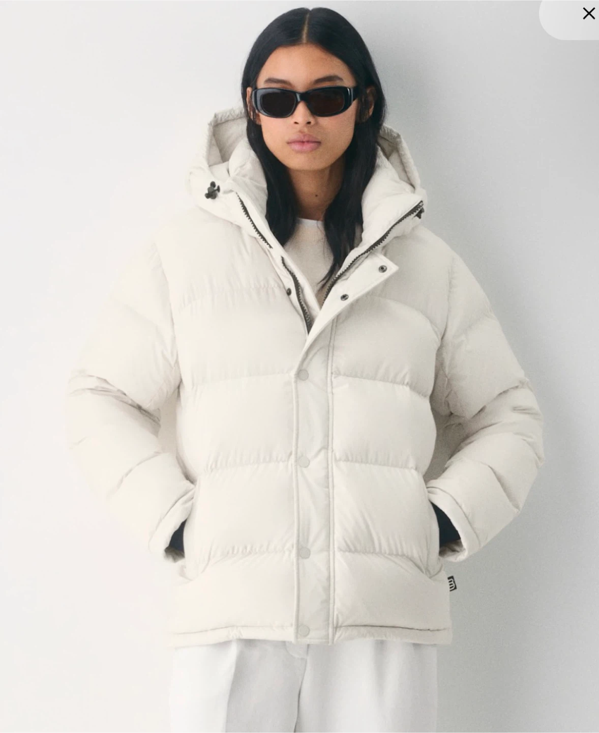 Aritzia Super Puff Cli MATTE in Matte Pearl Size Small - photo 2