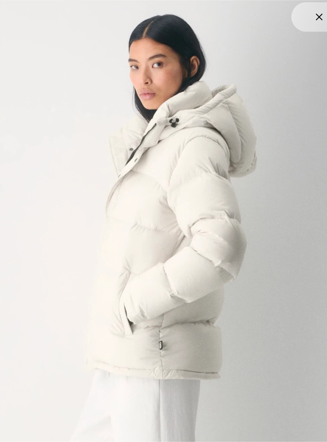 Aritzia Super Puff Cli MATTE in Matte Pearl Size Small - photo 4