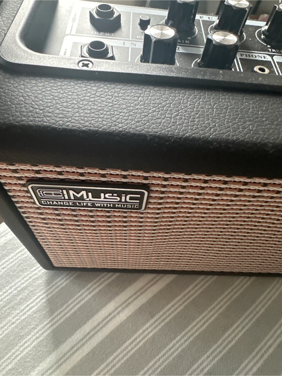 Unique 1.5G Multi-Function Guitar Amplifier - photo 3