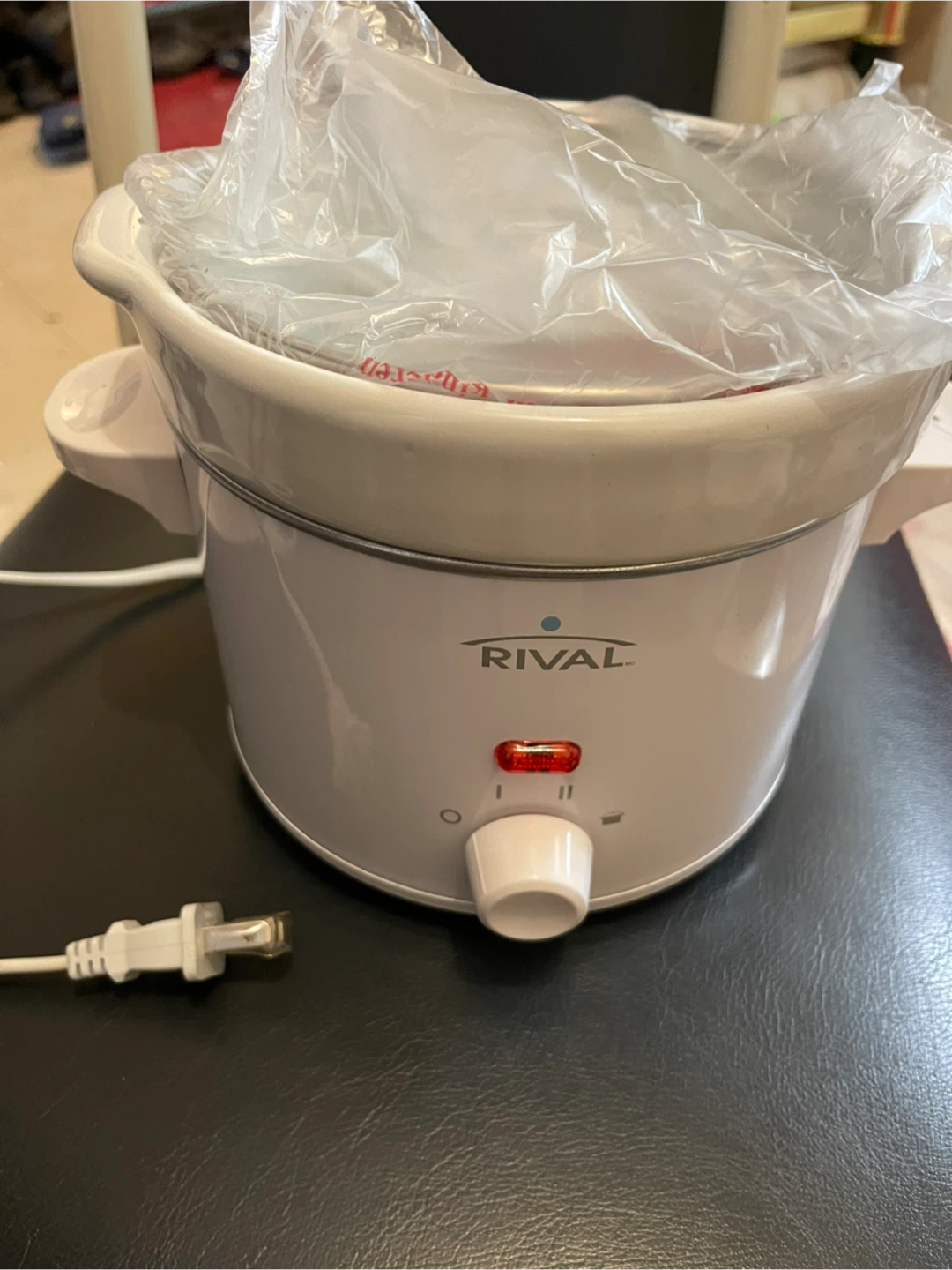 Rival 2 Quart Slow Cooker - photo 2