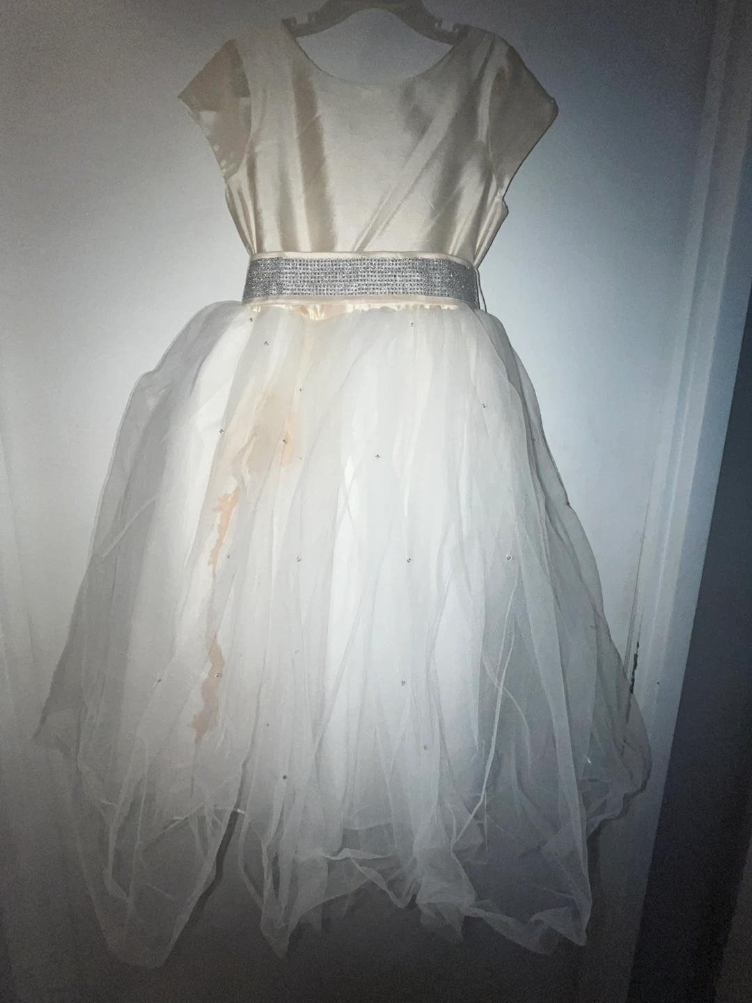 Flower Girl Dress – 100% Silk (Size 8)