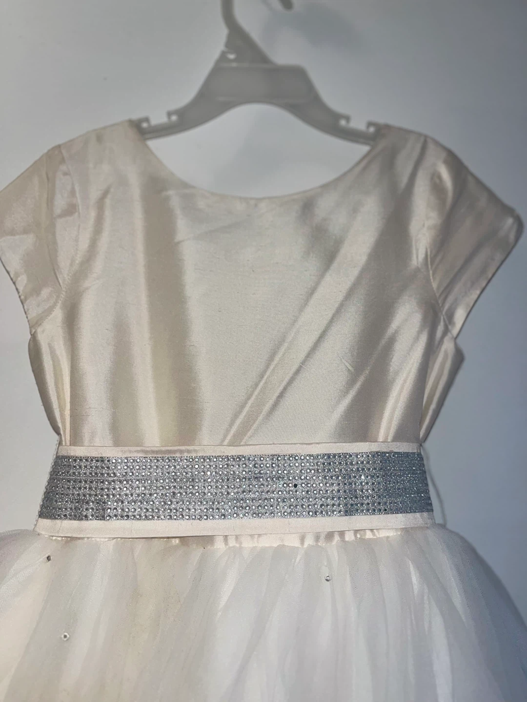 Flower Girl Dress – 100% Silk (Size 8) - photo 2