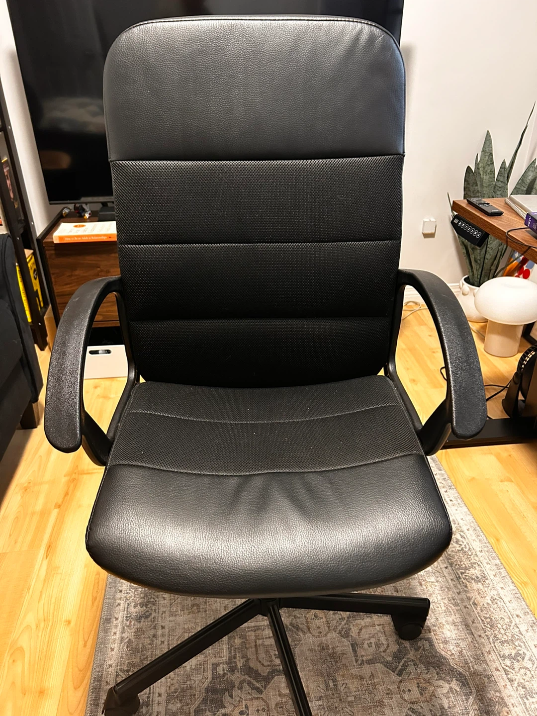 IKEA Renberget Black Office Chair - photo 3