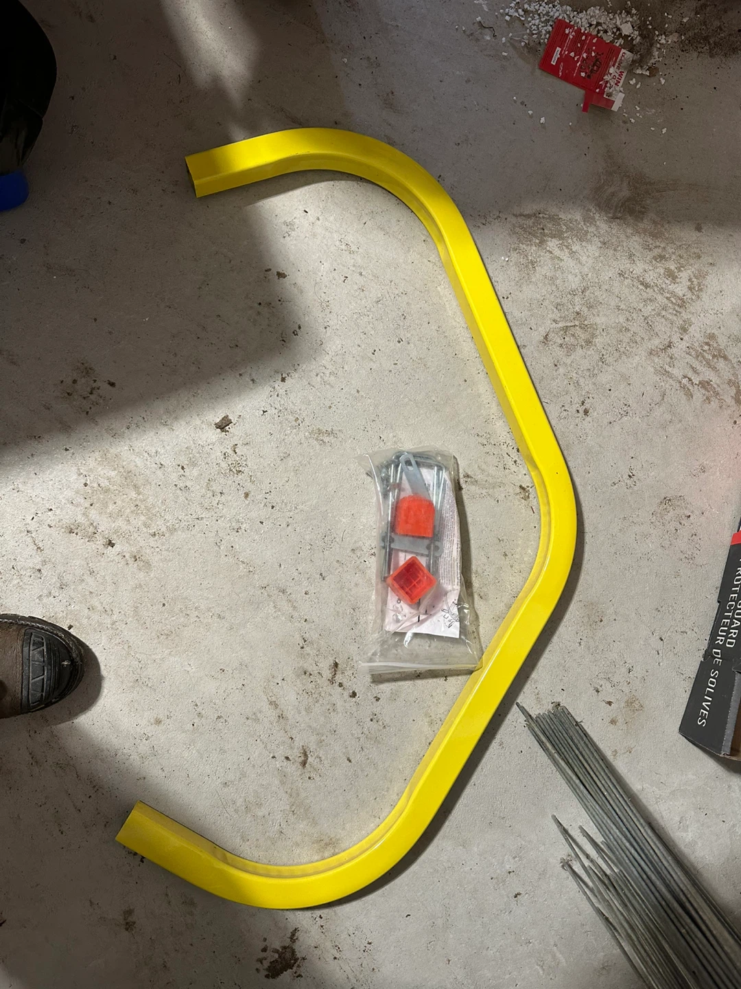 Qual-Craft Corner Buddy Ladder Stabilizer