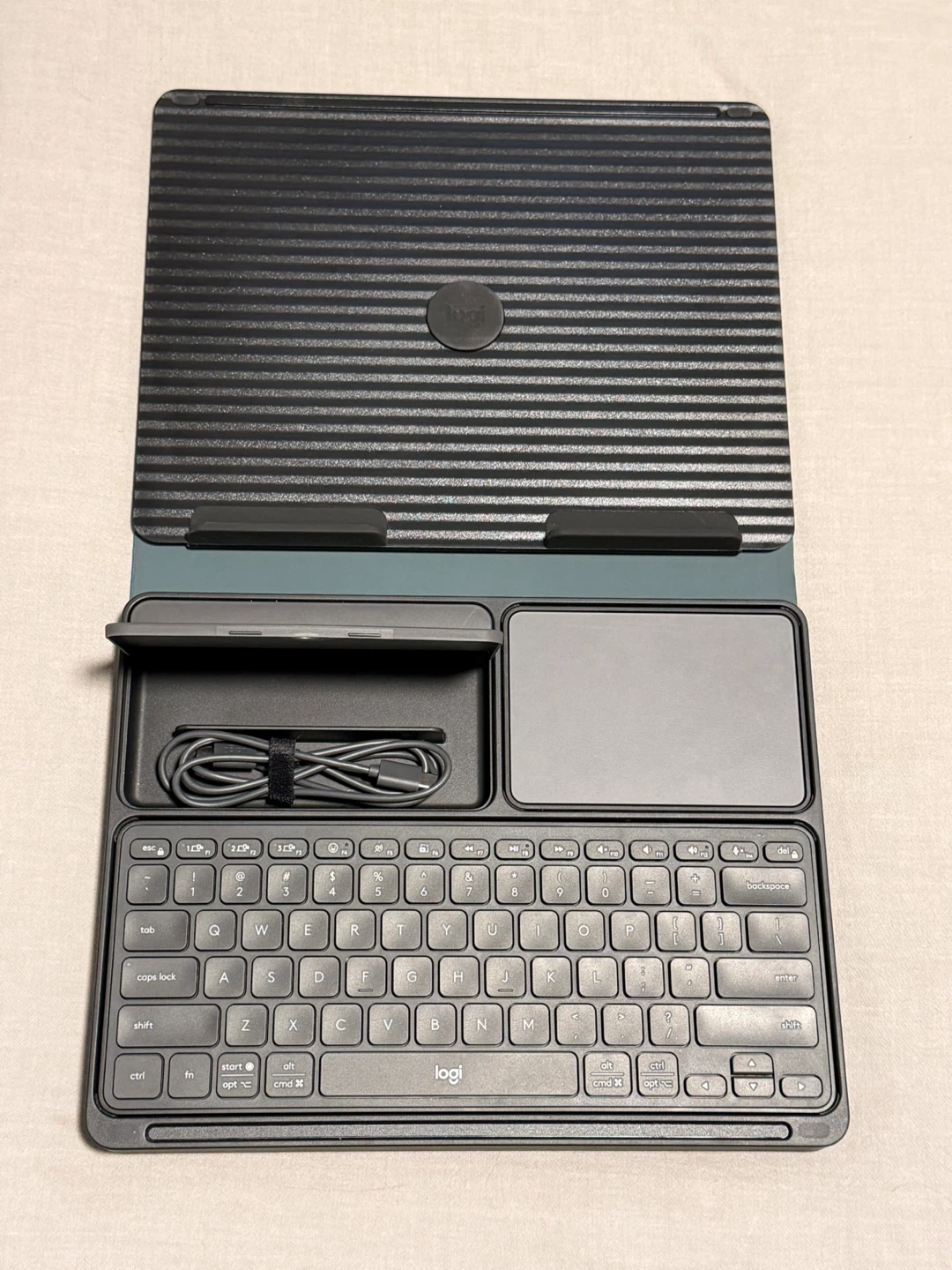 Logitech Pop-up Desk - photo 2