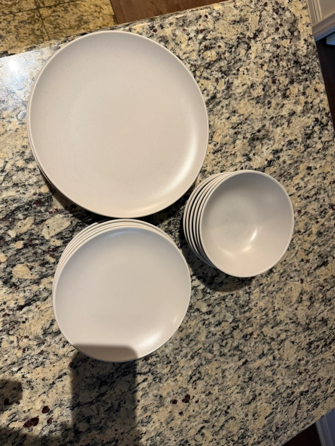 IKEA FÄRGKLAR 18-Piece Dinnerware Set - Matte Light Gray - photo 4