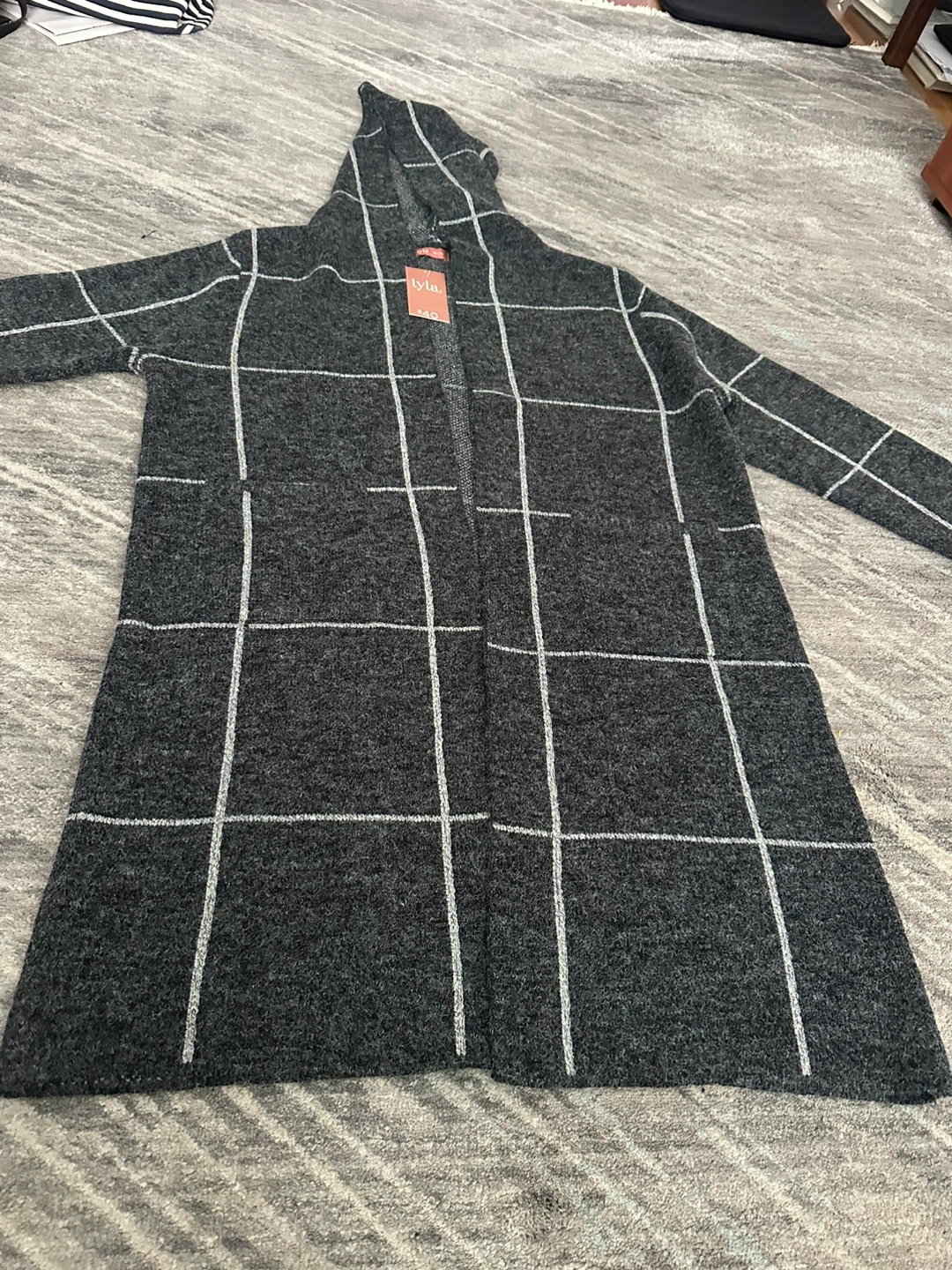 Iyla XL/TG Grey Hooded Cardigan - New with Tags! - photo 2