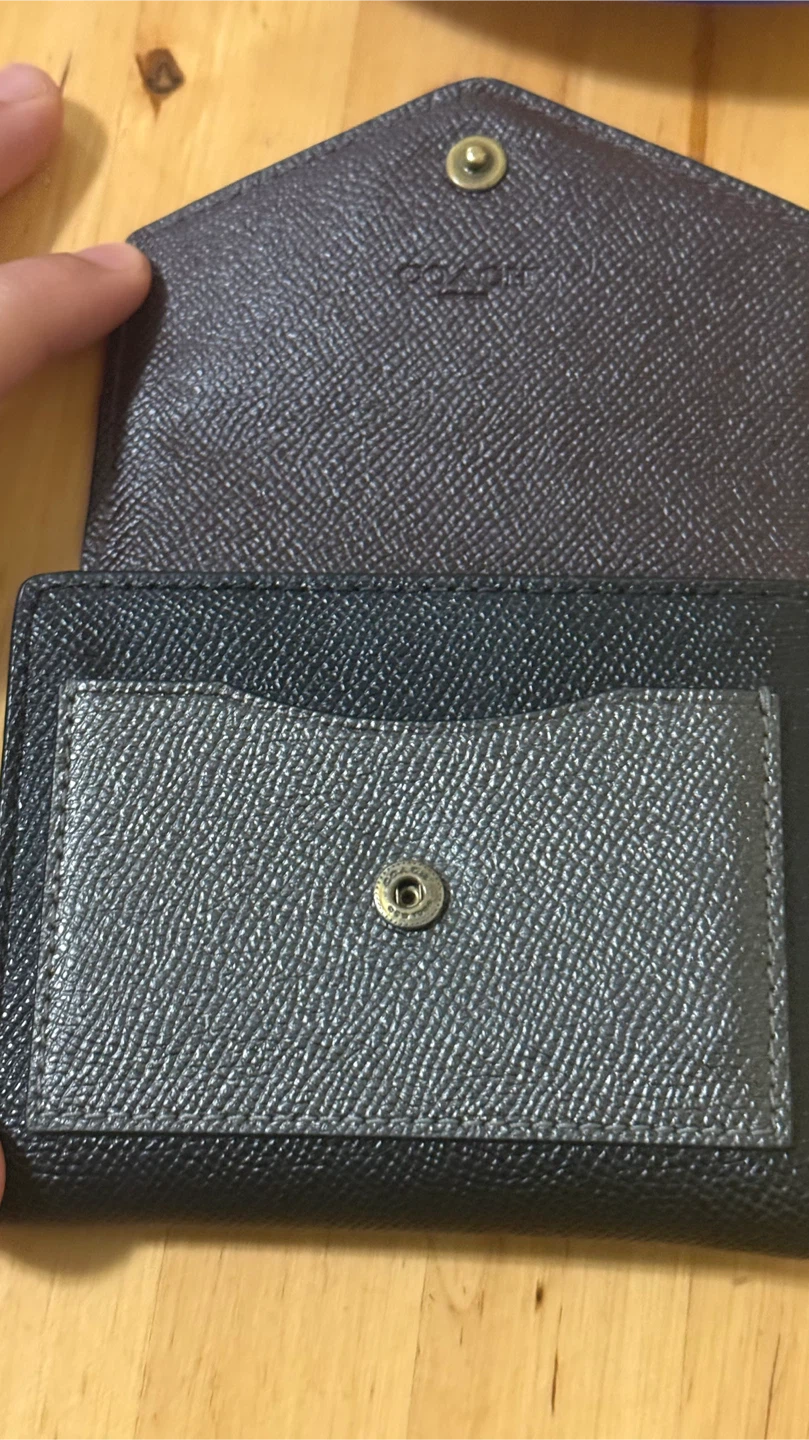 COACH Tri-Fold Wallet - photo 3