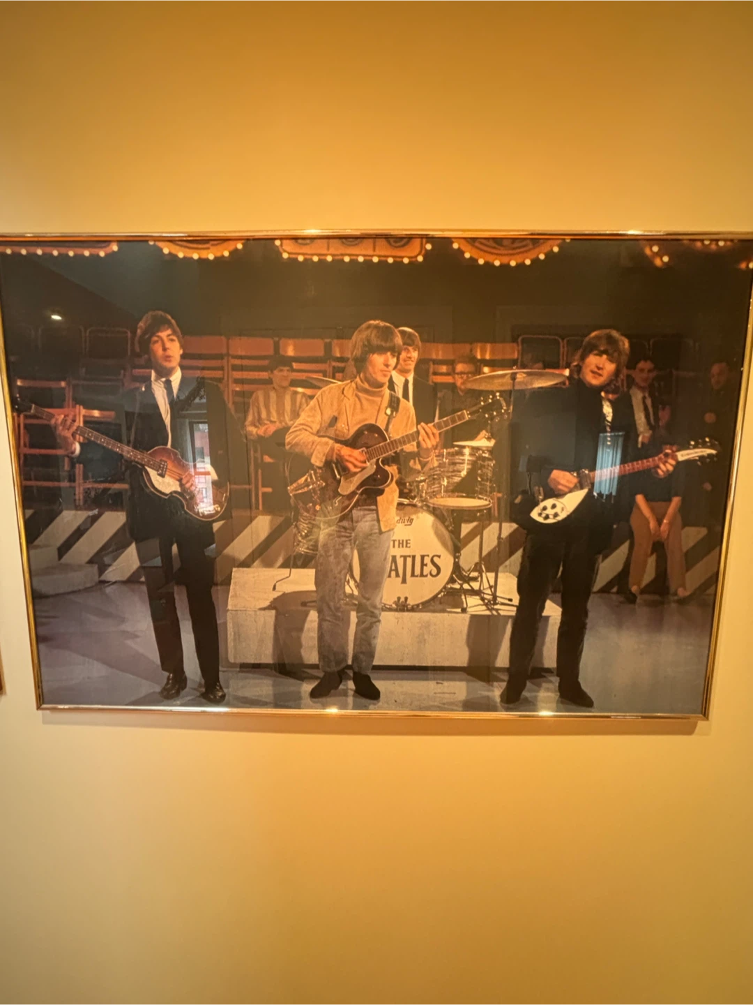 The Beatles Framed Poster 24 x 36 inches - photo 2
