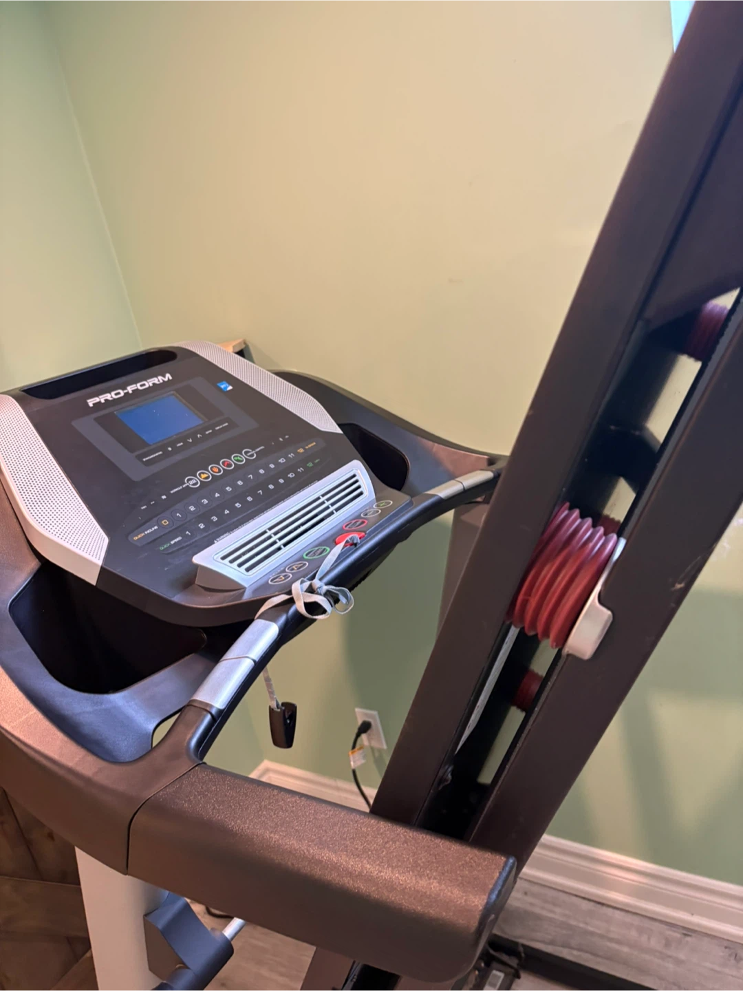 Pro-Form 705 CST Treadmill - photo 4