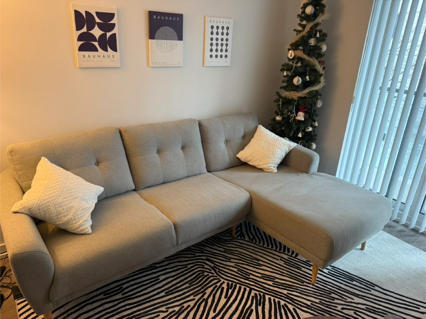 Structube Gibson L Sofa
