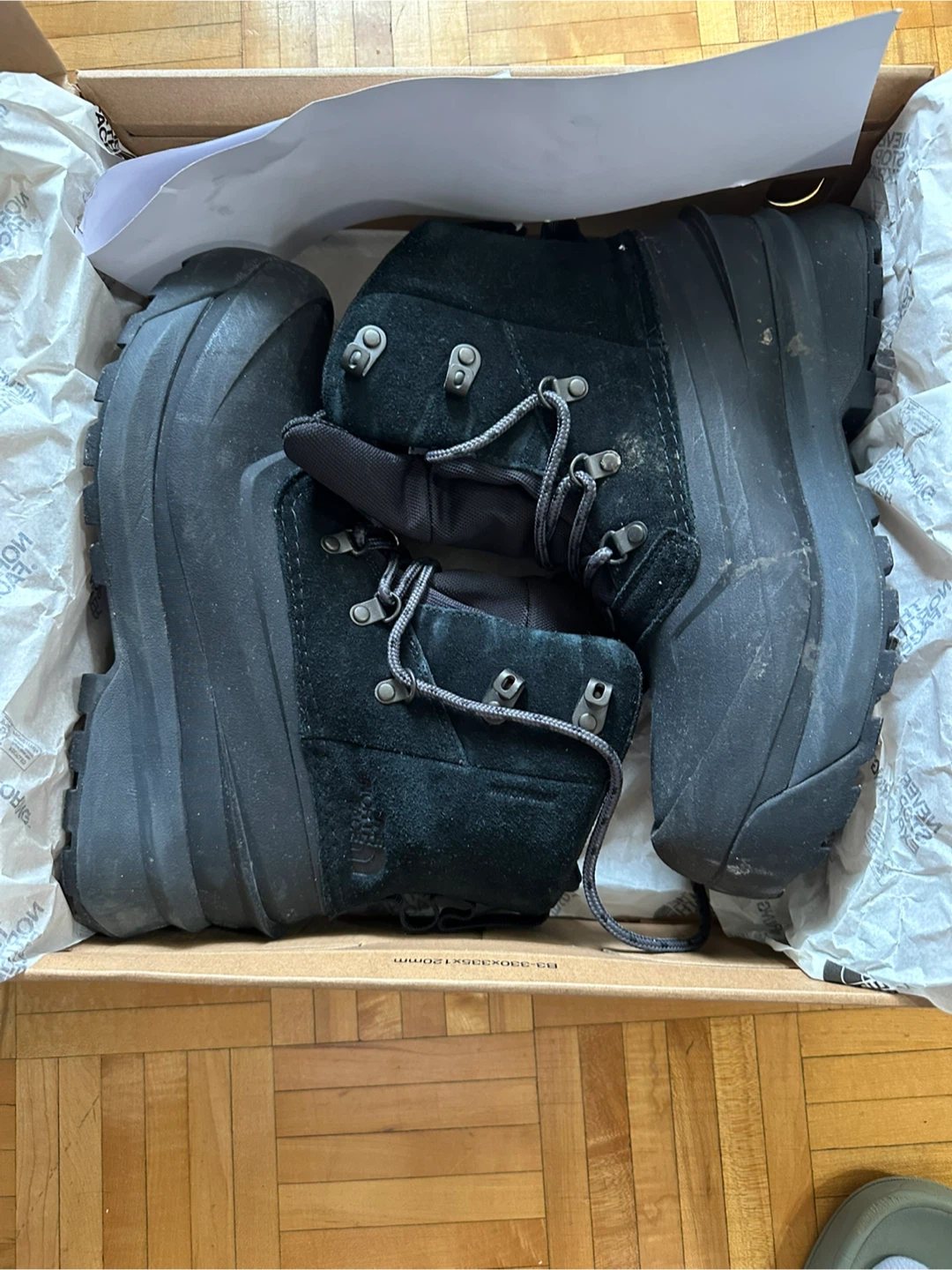 The North Face Chilkat V Lace WP Boots - Men's US 9