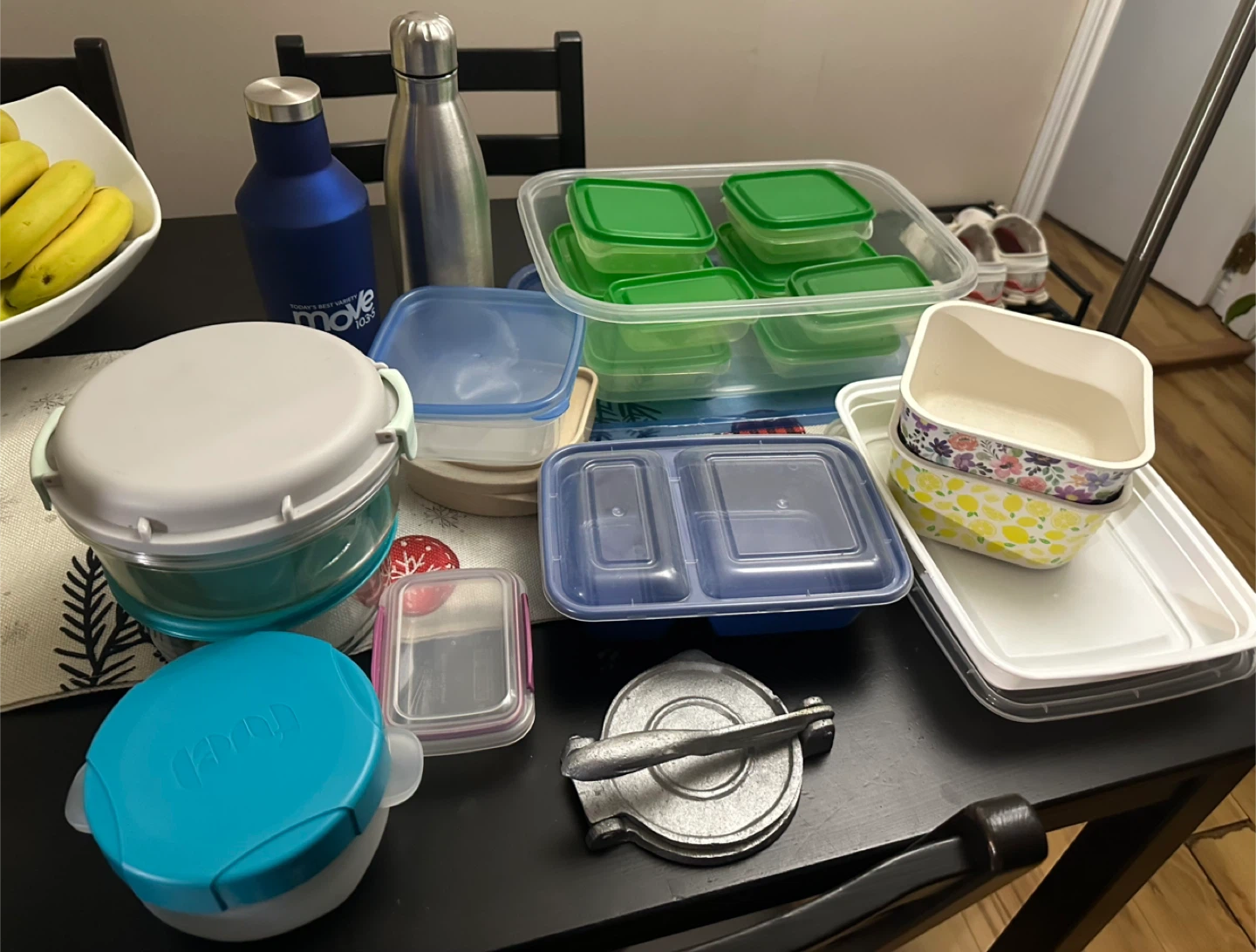 Mixed Lot of Food Storage Containers - photo 2