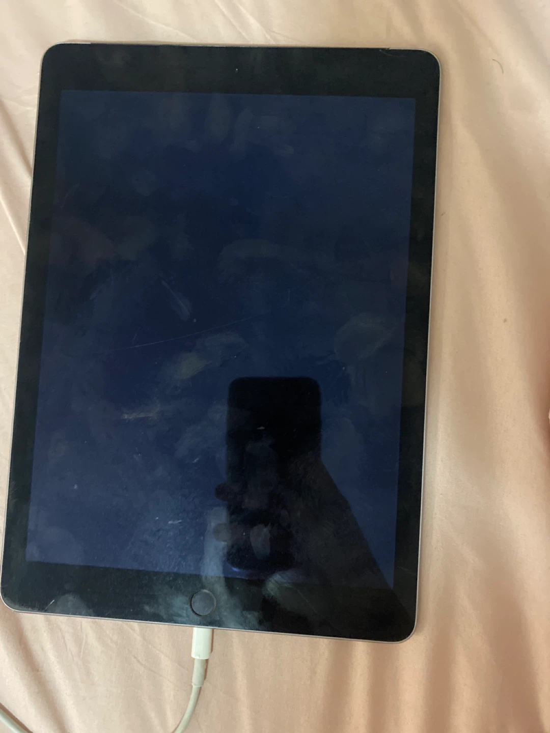 Apple iPad - photo 2