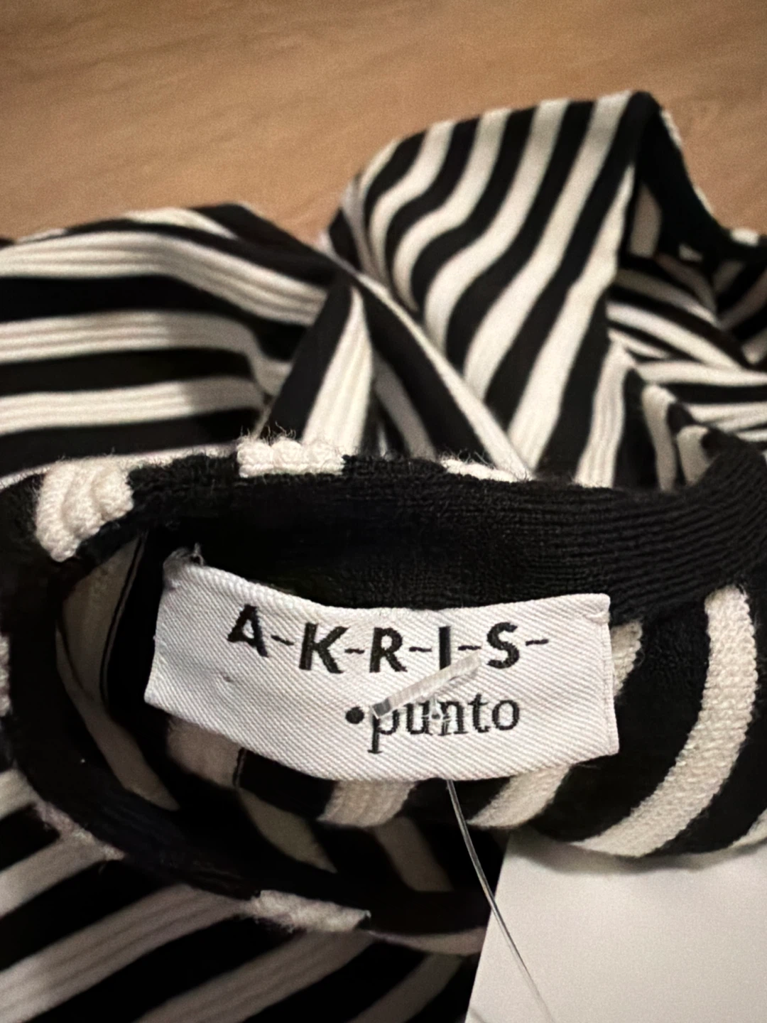 Akris Punto Striped Top - photo 2