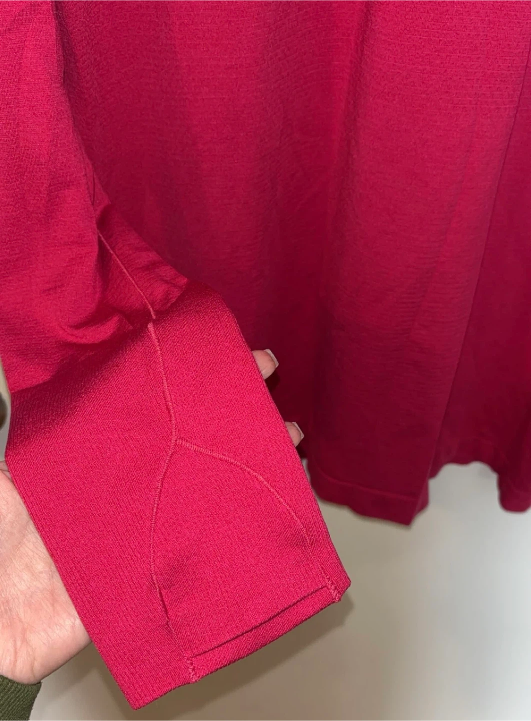 Lululemon Swiftly Tech Long-Sleeve - Size 12 - photo 2