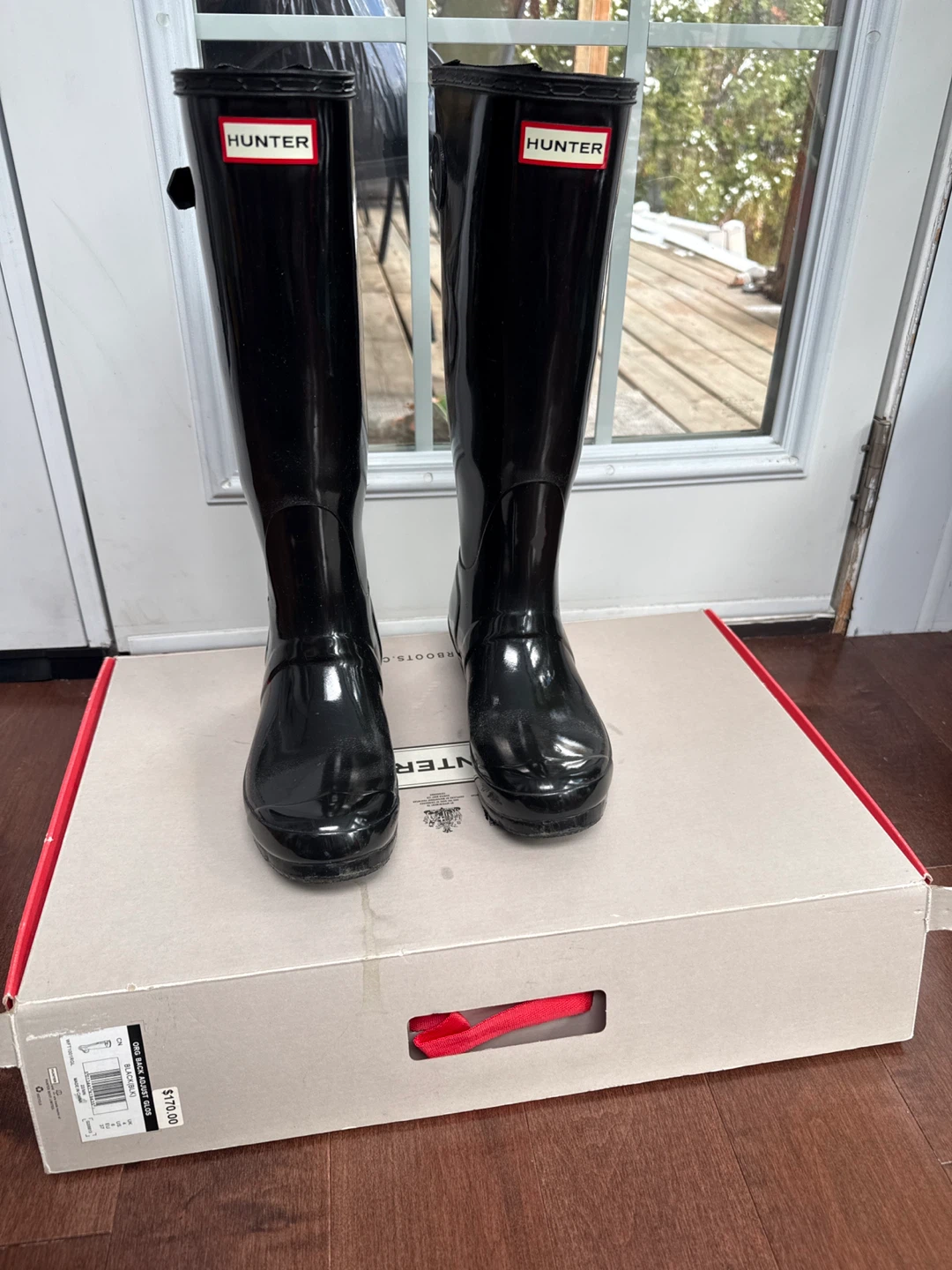Hunter Black Gloss Rain Boots - US 7