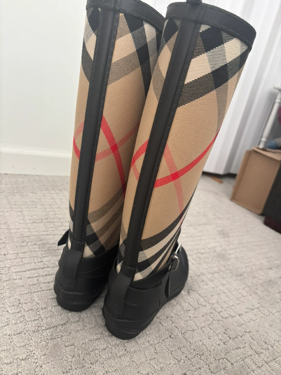 Burberry Check Rain Boots - Size 39 - photo 2