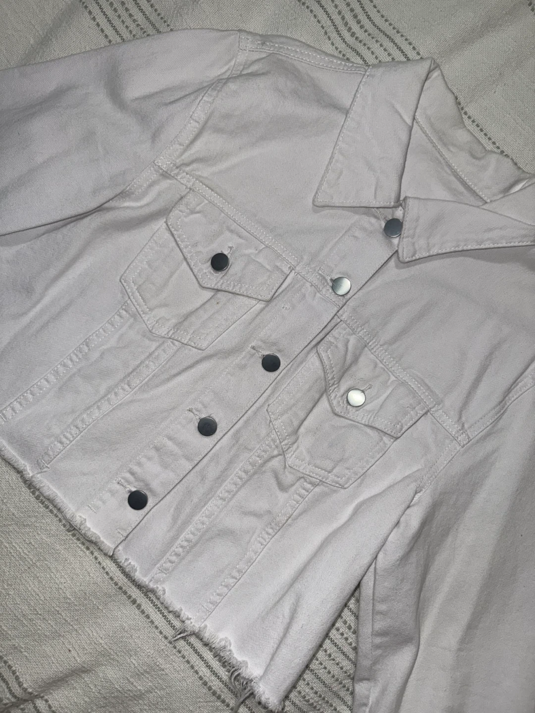 White Cropped Denim Jacket - photo 4
