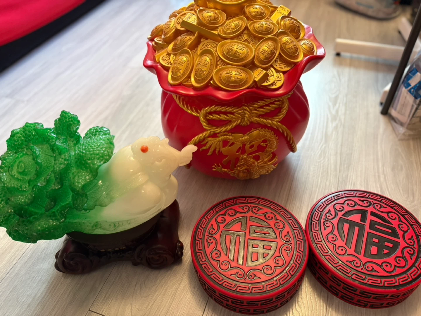 Feng Shui Decor - Red Bag, Cabbage, & Boxes