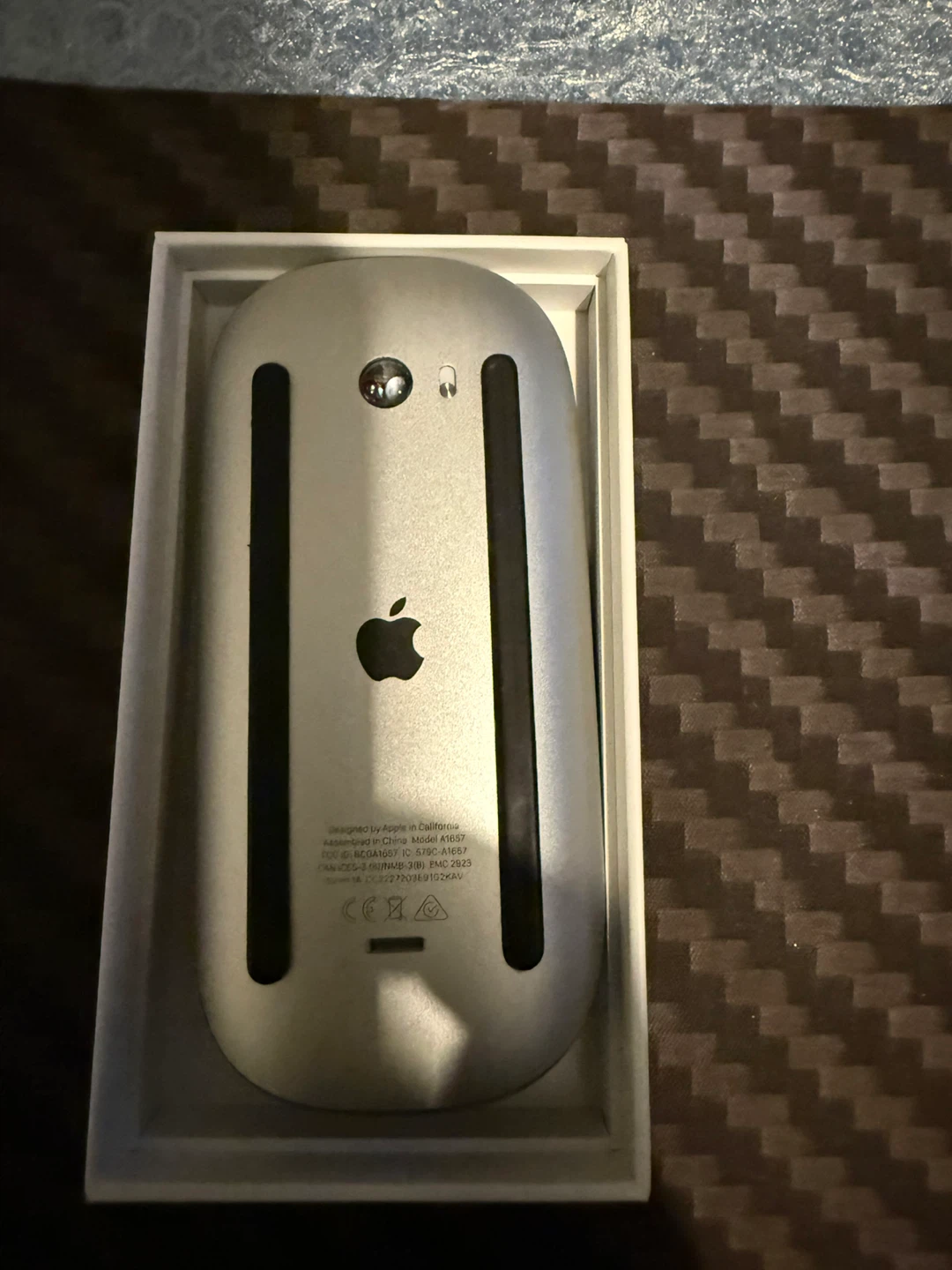 Apple Magic Mouse - Black - photo 3