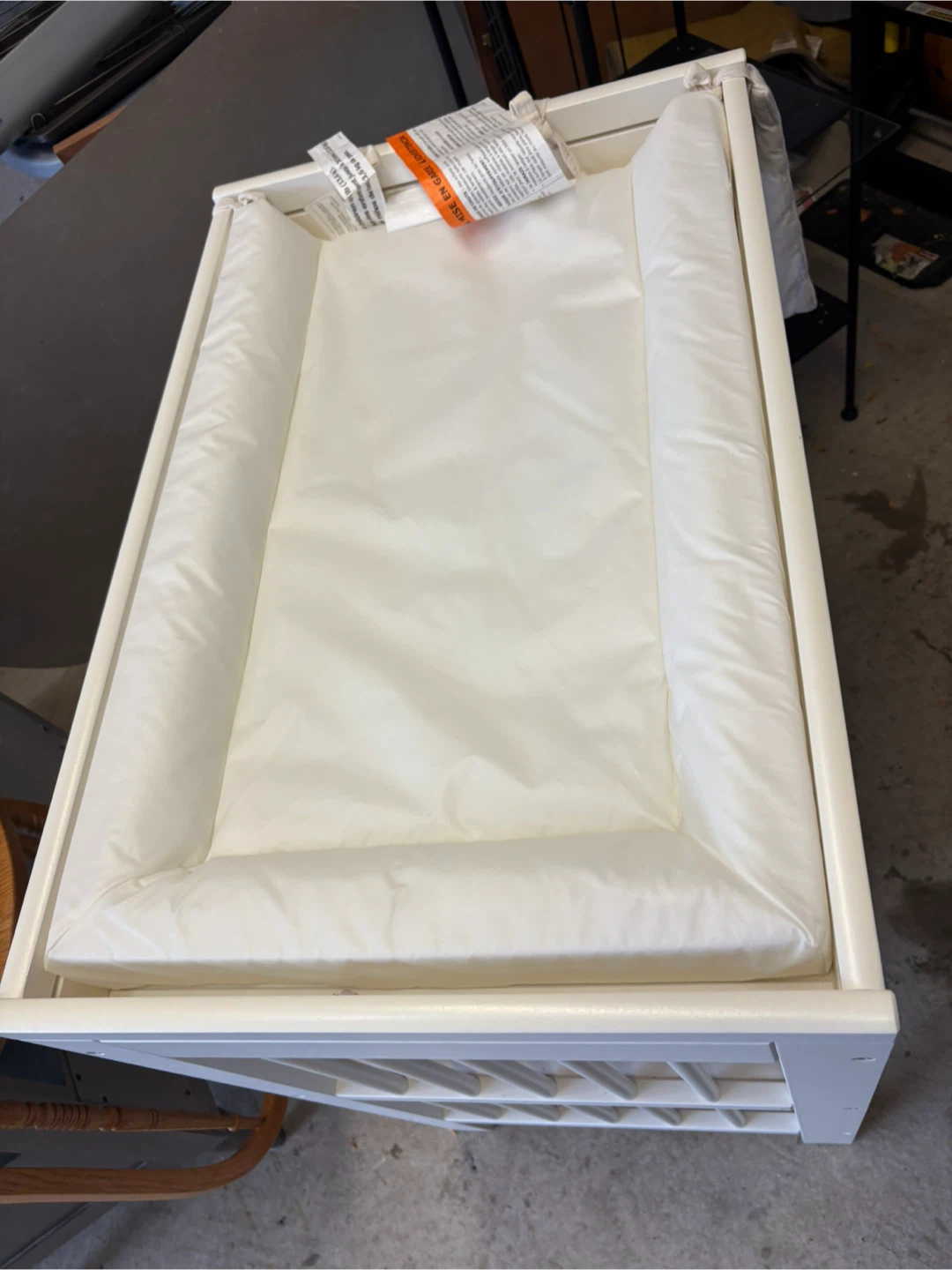 IKEA SNIGLAR Changing table