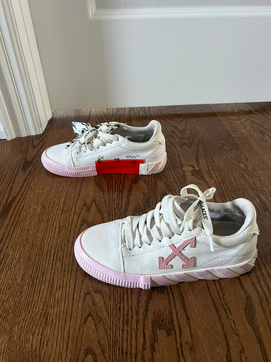 Off-White -White/Pink Sneakers - photo 5