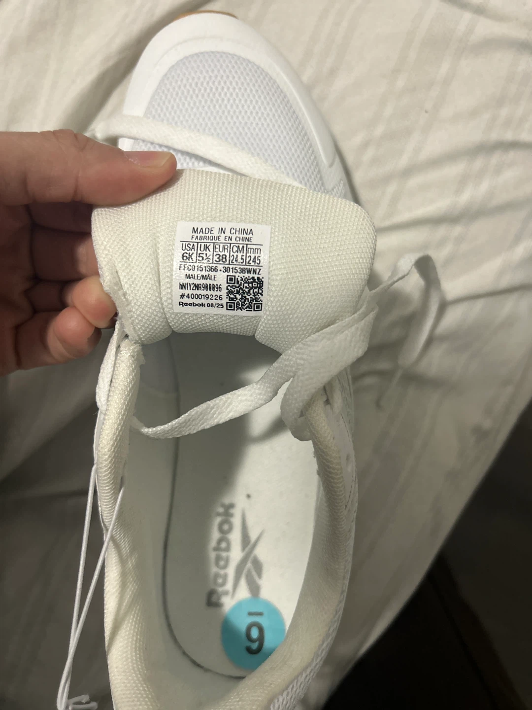 Reebok women’s Leather White Sneakers - photo 4