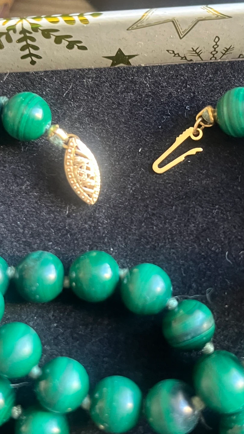 Malachite & Gold Necklace - photo 3