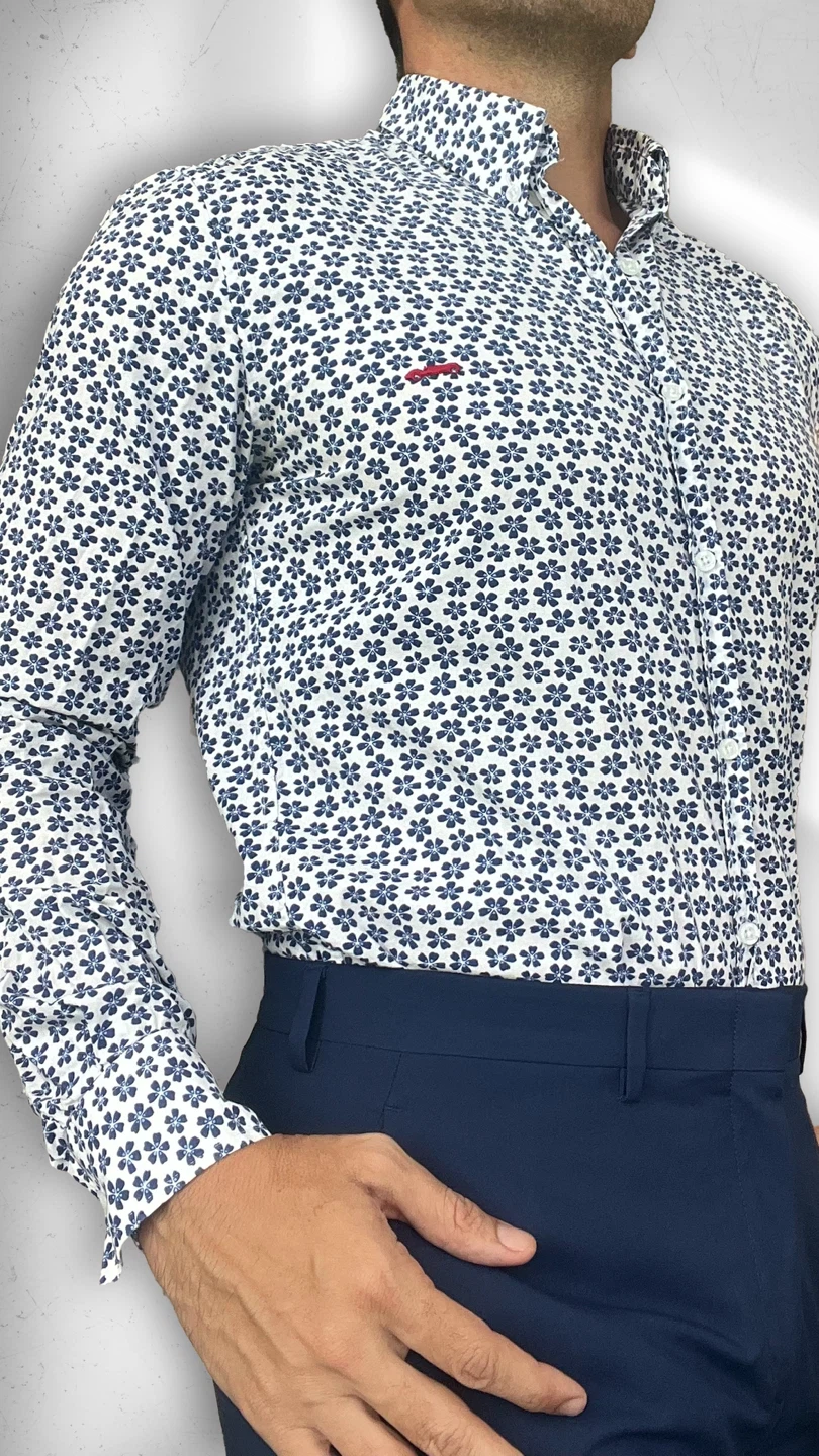 Men’s Long-sleeve Floral Shirt – Size Medium