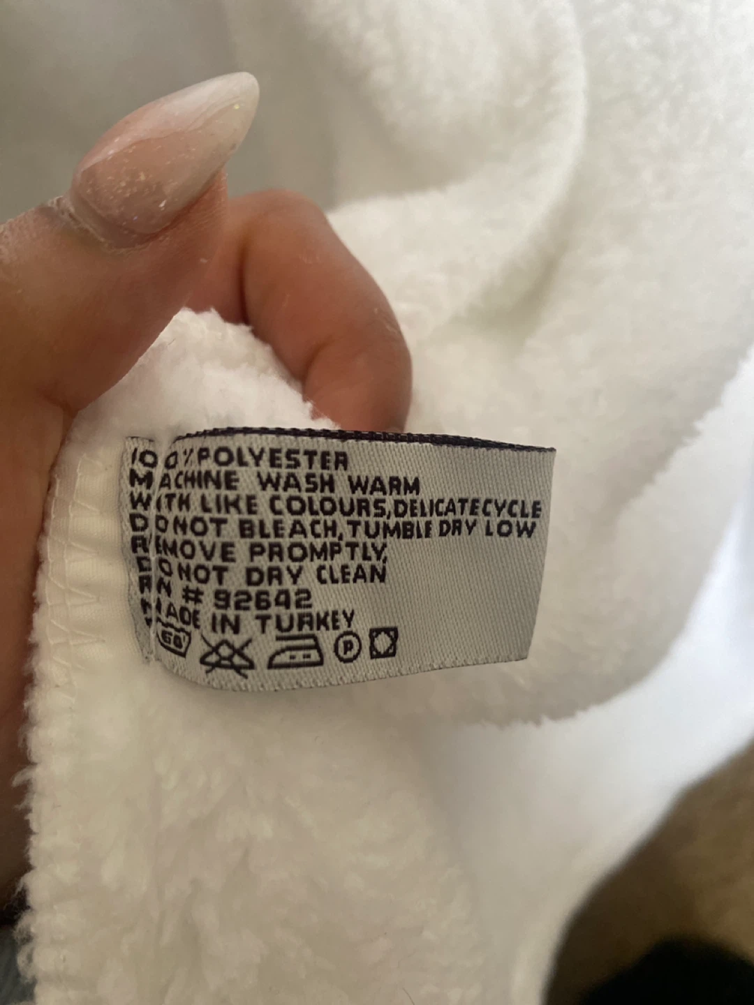 Warm Buddy White Robe - Size M/L - photo 3