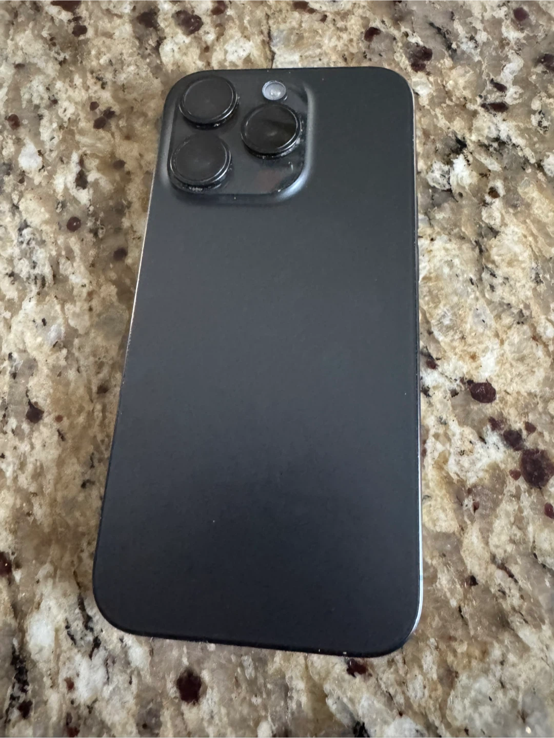 Apple iPhone 15 Pro - photo 2