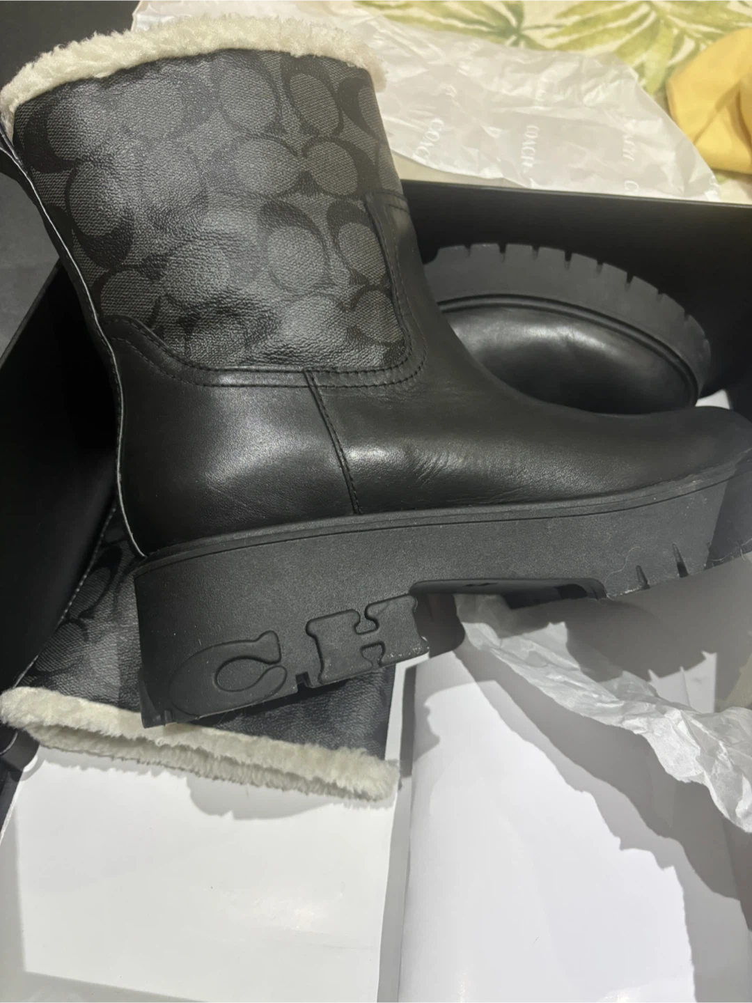 Coach boots women size8 - photo 2