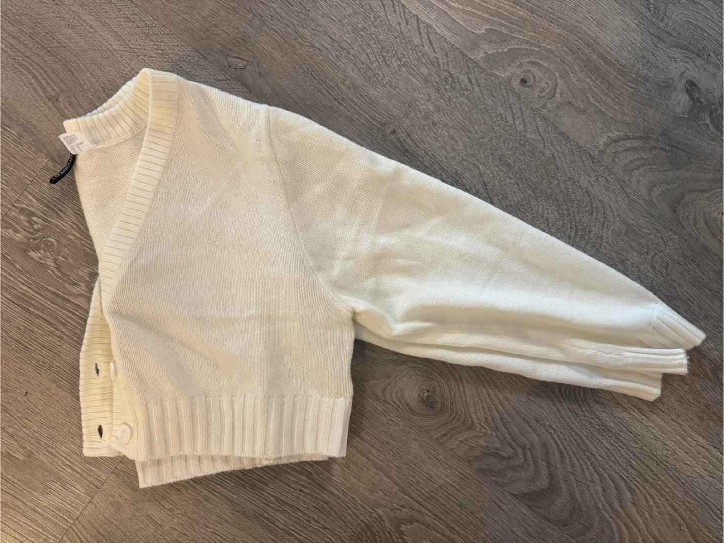 H&M Cream Cropped Cardigan-medium - photo 2