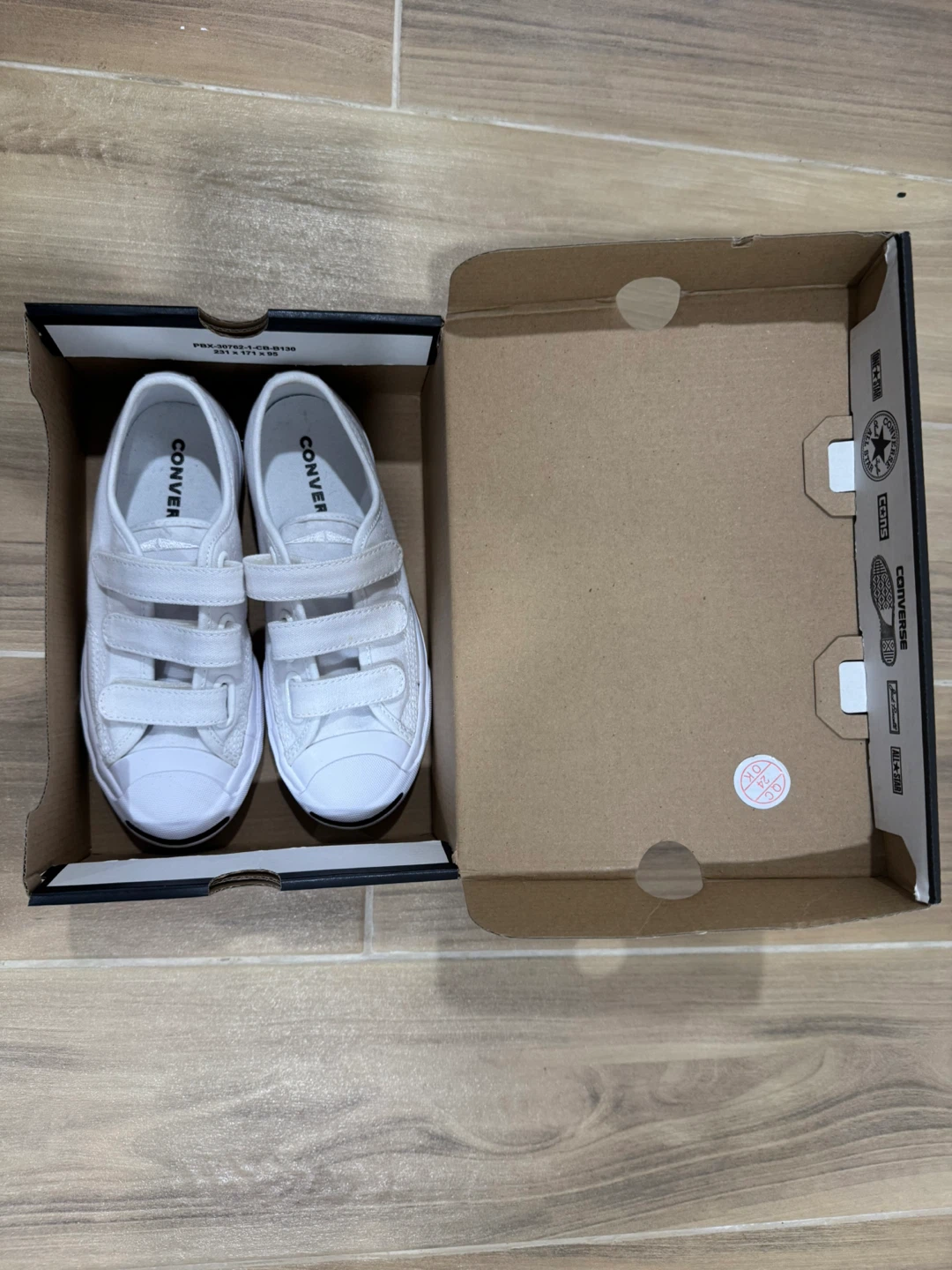 Converse Jack Purcell Youth 13.5 White, New in Box - photo 2
