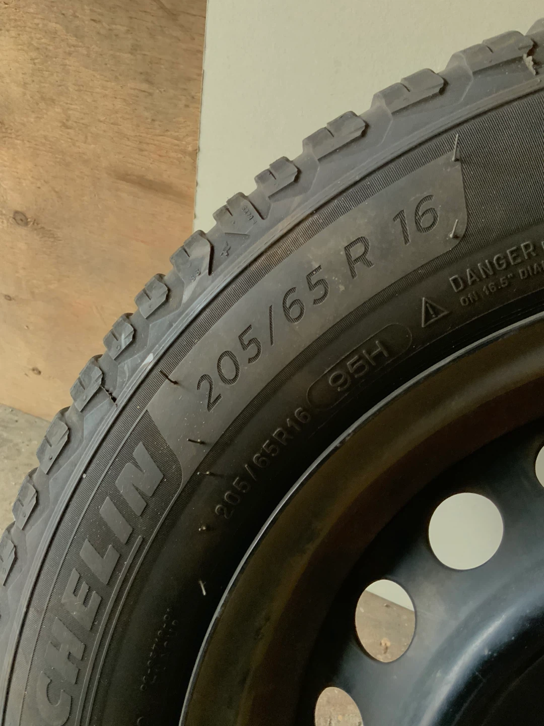 Michelin CrossClimate 205/65R16 Tire - photo 2
