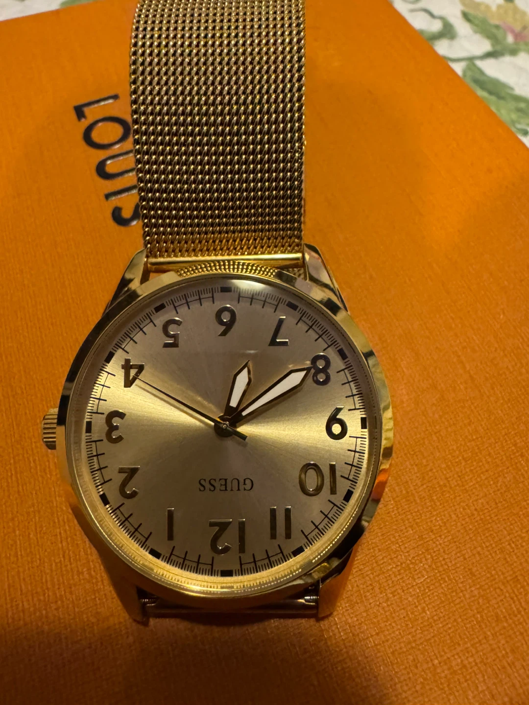 Guess Gold Mesh Watch - photo 3