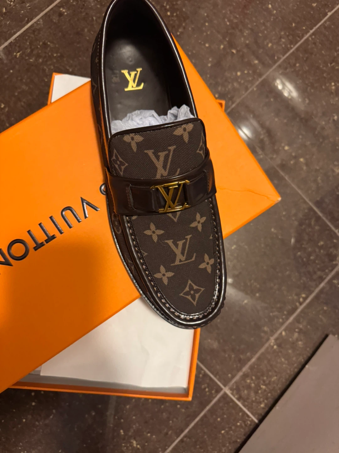 Louis Vuitton Loafer Size 9 - photo 2