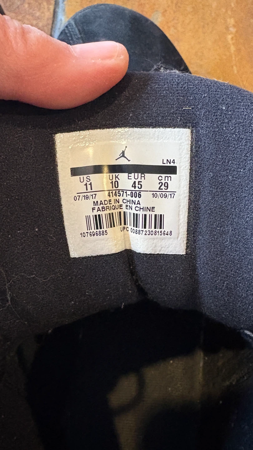 Air Jordan 13 Retro Black/Olive US 11 - photo 2
