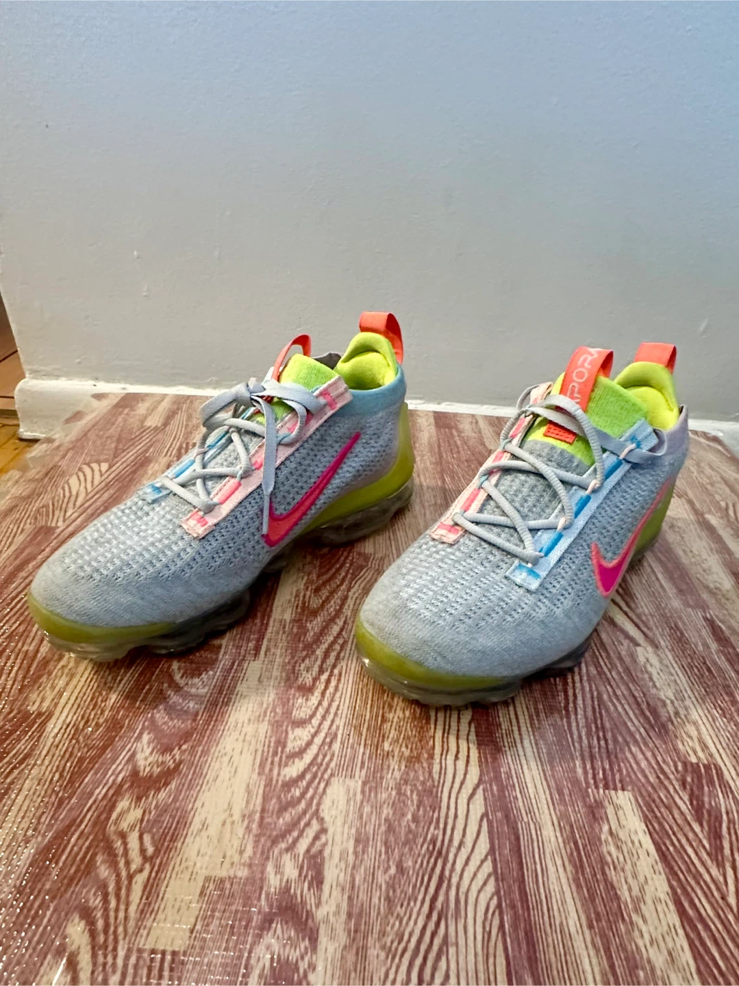 Nike VaporMax 2023 Flyknit Size 7.5